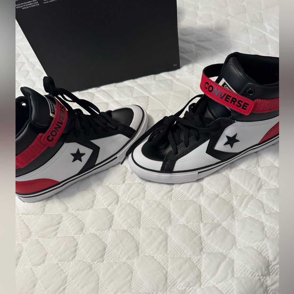 Converse Sneakers - Picture 5 of 9